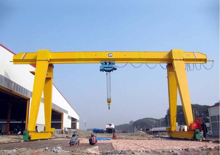 Grue à portique simple poutre MH 20 tonnes