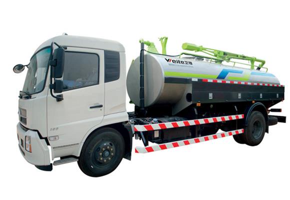 Camion d'aspiration des eaux usées