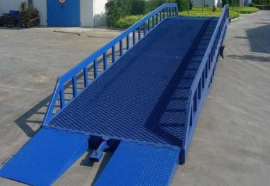 Pont hydraulique mobile