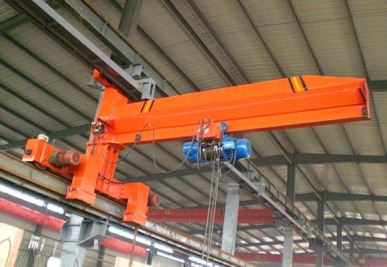 Grue mobile de mur de déplacement