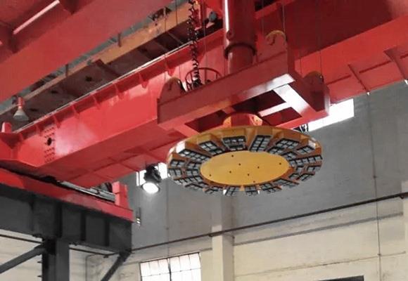 Grue CNC avec positionnement de haute précision